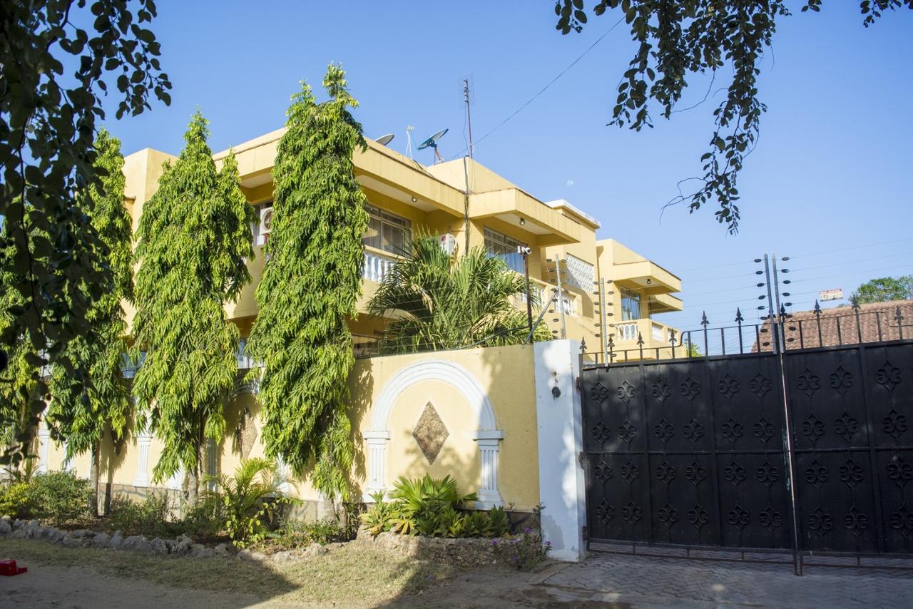 Pawenzi Serviced Apartments Mombasa Eksteriør billede