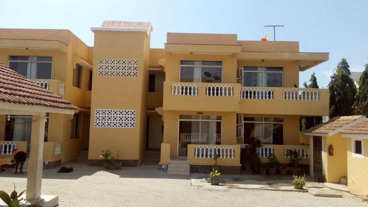 Pawenzi Serviced Apartments Mombasa Eksteriør billede